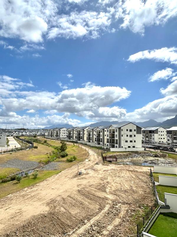 To Let 1 Bedroom Property for Rent in Firgrove Western Cape